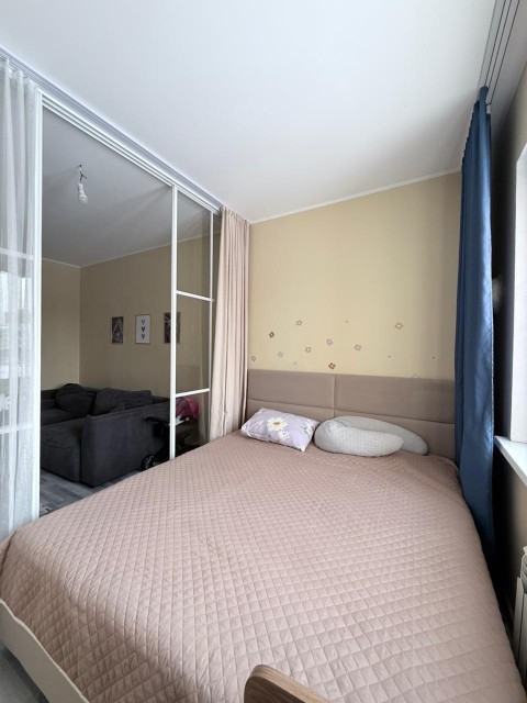 2 комн., Монолитно-каркасный, 203 мкрн. 3