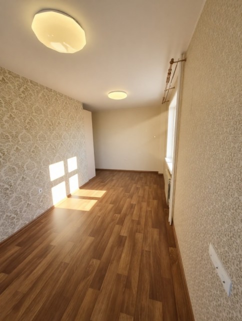 2 комн., 60 м², Блочный, Авиапорт 6