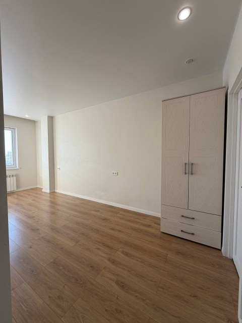 3 комн., 71 м², Монолитно-каркасный, Гимеин 6