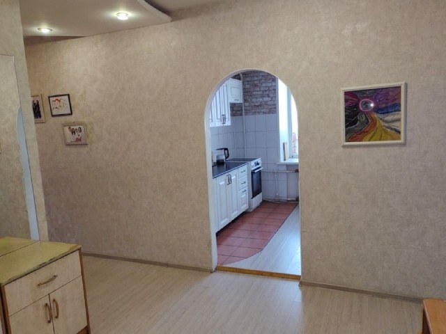 4 комн., 81 м², Инд. планировка, 26 школа 13