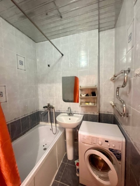 2 комн., 72 м², Монолитно-каркасный, 16 квартал 17