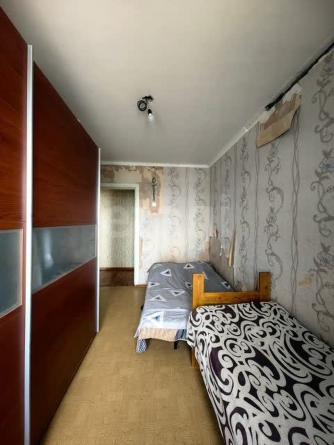 3 комн., 62 м², КПД, 202 мкрн. 3