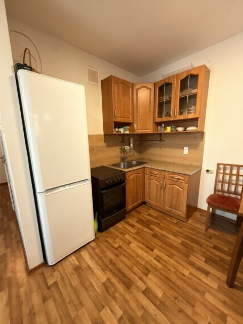 1 комн., 34 м², Монолитно-каркасный, Центр - район пл. Комсомольская 4