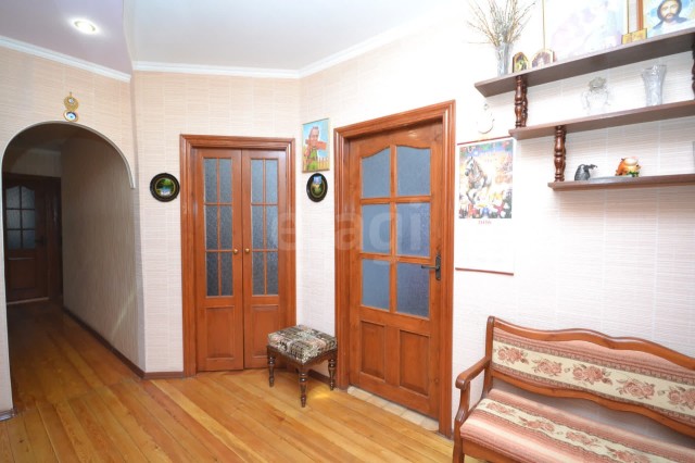 3 комн., 69 м², Инд. планировка, Гимеин 10