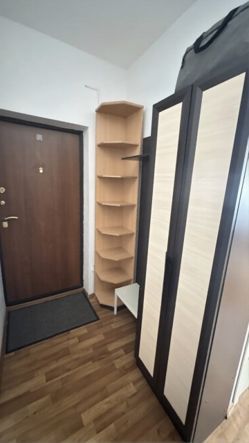 1 комн., 34 м², Монолитно-каркасный, Центр - район пл. Комсомольская 7