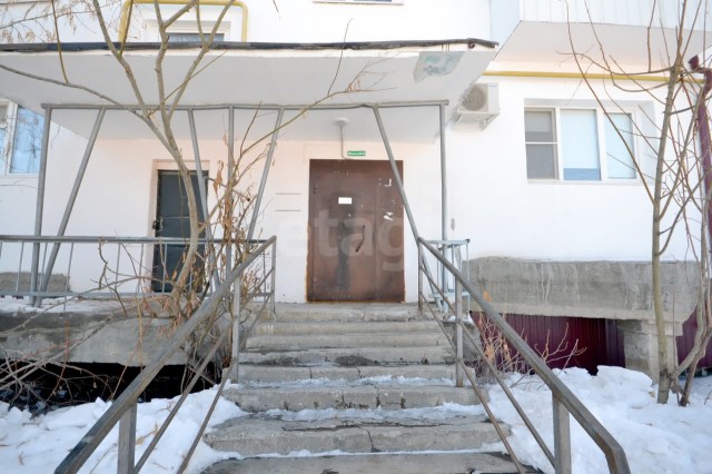 3 комн., 69 м², Инд. планировка, Гимеин 19