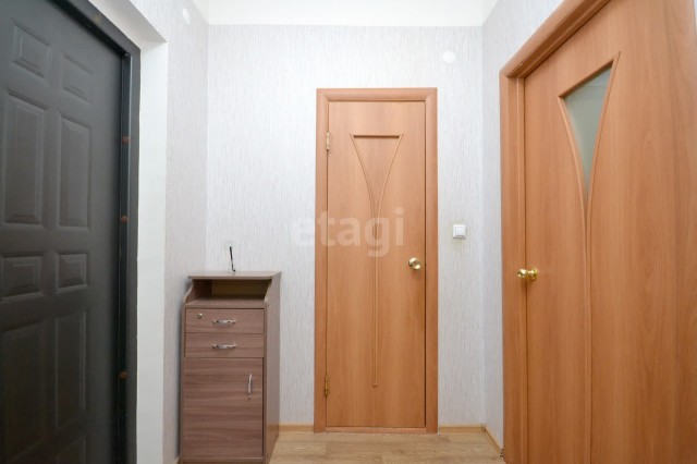 1 комн., 40 м², Монолитно-каркасный, 17 квартал 9