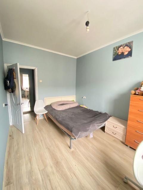 3 комн., 112 серия, Площадь Победы 2