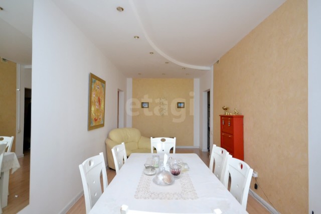 3 комн., 87 м², 112 серия, 202 мкрн. 6