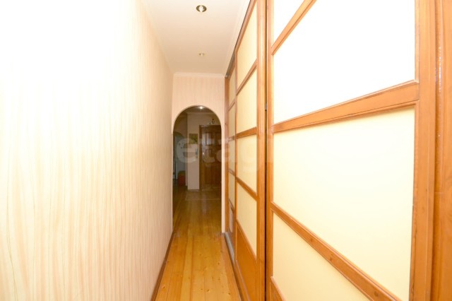 3 комн., 69 м², Инд. планировка, Гимеин 16