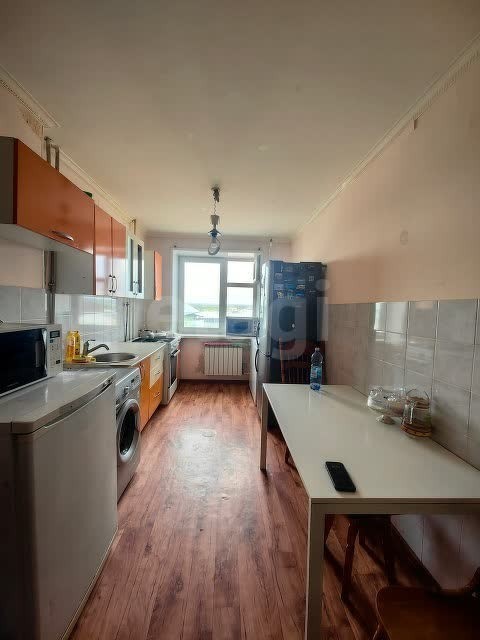 3 комн., 62 м², КПД, 202 мкрн. 8