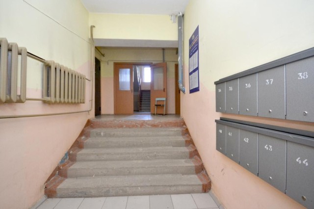 2 комн., 60 м², Блочный, 16 квартал 16