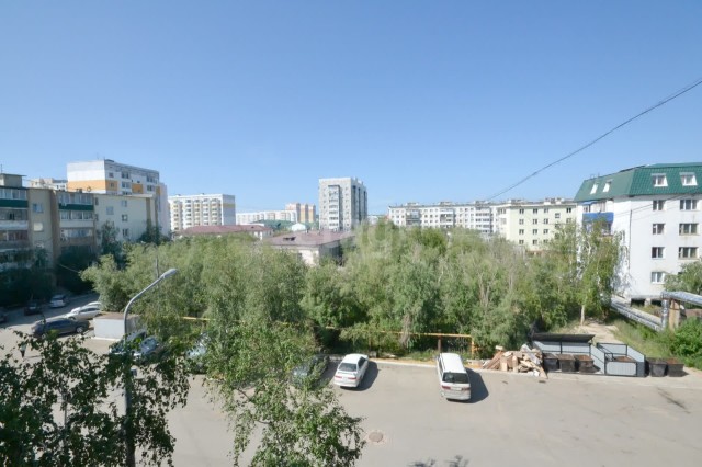 3 комн., 60 м², Хрущевка, Авиапорт 16