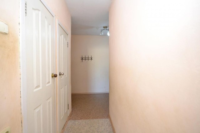 2 комн., 60 м², Блочный, 16 квартал 3