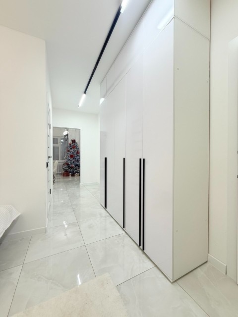 3 комн., 67 м², Монолитно-каркасный, Глазная больница 14