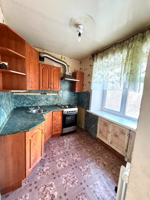 3 комн., 63 м², Блочный, Апельсин 8