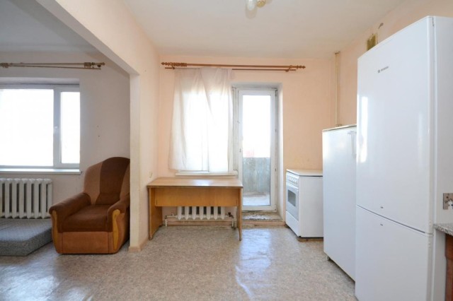 2 комн., 60 м², Блочный, 16 квартал 2