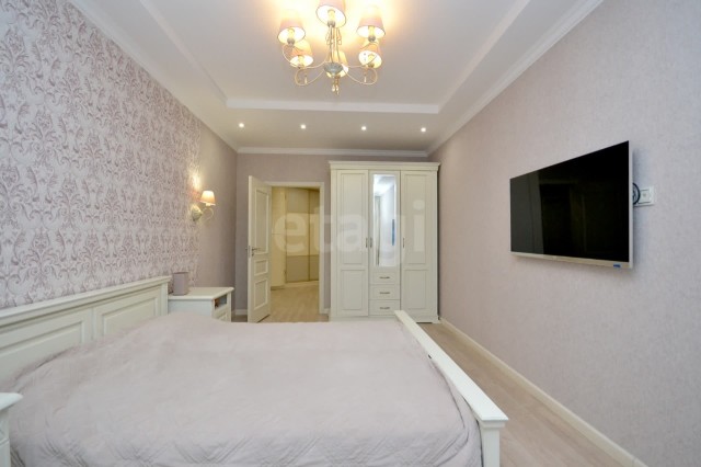 4 комн., 114 м², Монолитно-каркасный, 203 мкрн. 8