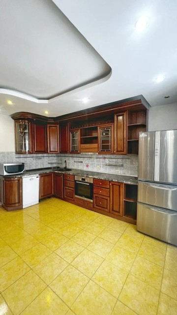 3 комн., 88 м², Блочный, Центр - район пл. Ленина 3