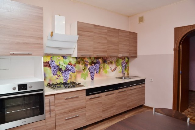 3 комн., 73 м², Инд. планировка, Авиапорт 2