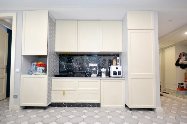 3 комн., 55 м², Хрущевка, Центр - район пл. Орджоникидзе 4