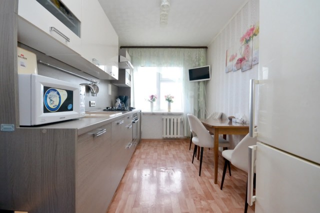 2 комн., 47 м², КПД, Центр - район пл. Дружбы 9