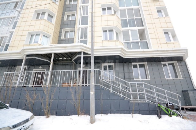 1 комн., 30 м², Монолитно-каркасный, Глазная больница 18