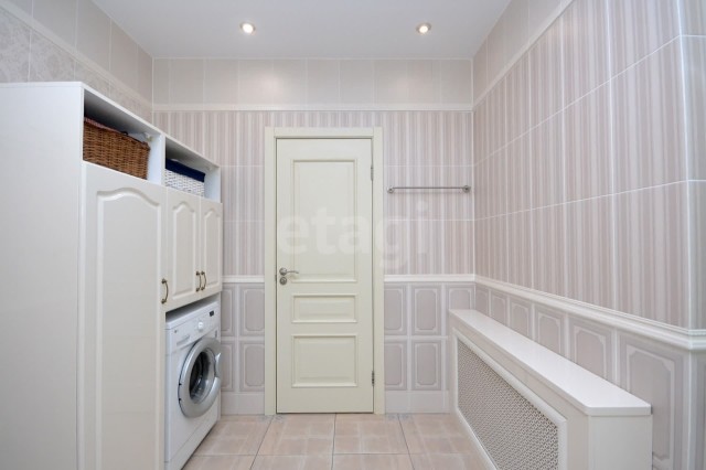 4 комн., 114 м², Монолитно-каркасный, 203 мкрн. 18