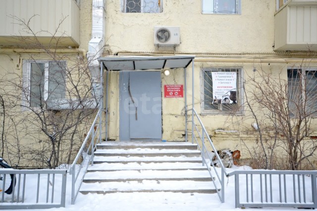 3 комн., 55 м², Хрущевка, Центр - район пл. Орджоникидзе 16