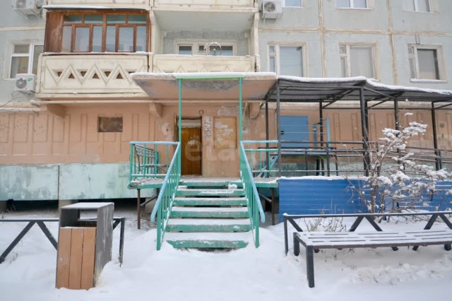 4 комн., 72 м², КПД, Авиапорт 18