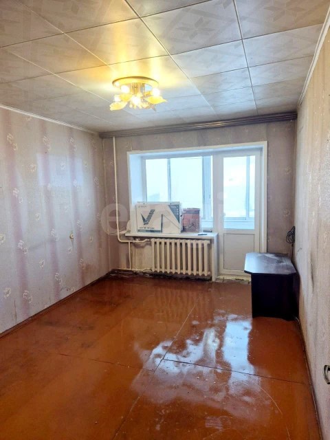 1 комн., 30 м², Блочный, Другие районы