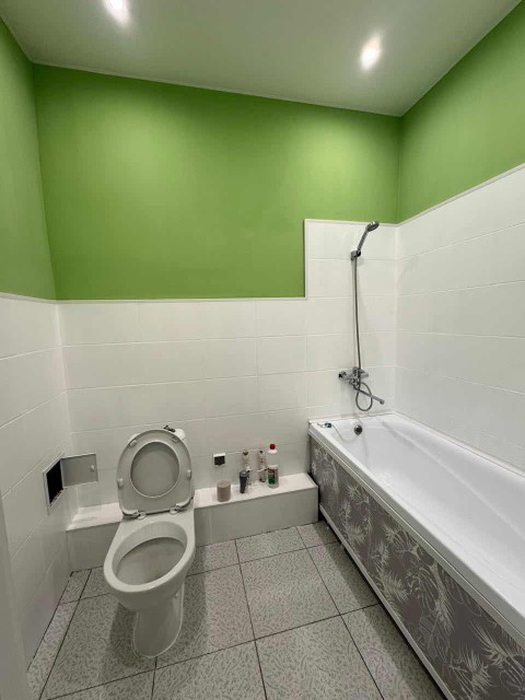 1 комн., 36 м², Монолитно-каркасный, Областная больница, рынок "Манньыаттаах" 6