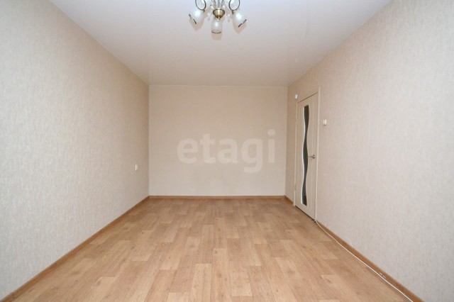 4 комн., 72 м², КПД, Авиапорт 2