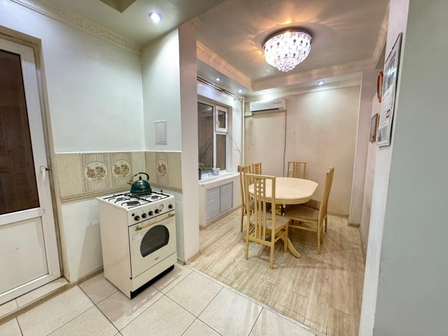 2 комн., 50 м², Блочный, 17 квартал 2