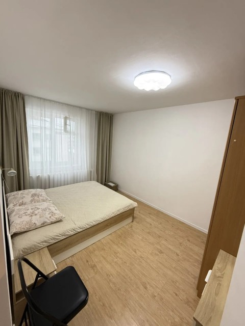 4 комн., КПД, Центр - район пл. Орджоникидзе 3