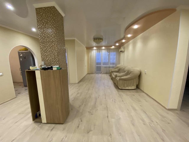 4 комн., 130 м², Монолитно-каркасный, 31 школа 4