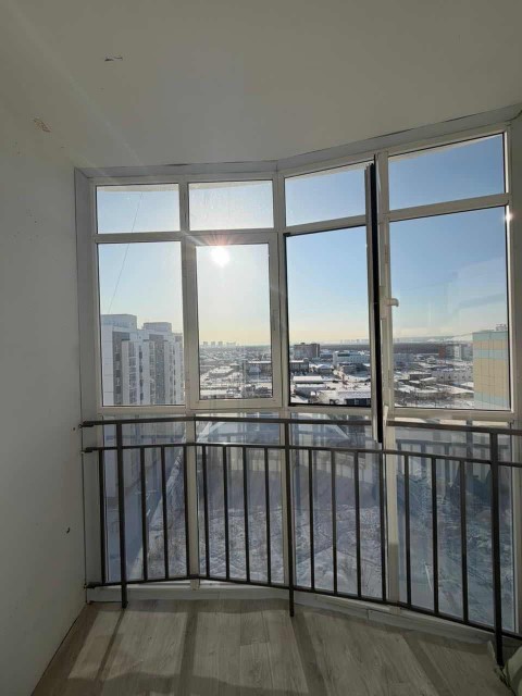 1 комн., 36 м², Монолитно-каркасный, Областная больница, рынок "Манньыаттаах" 5