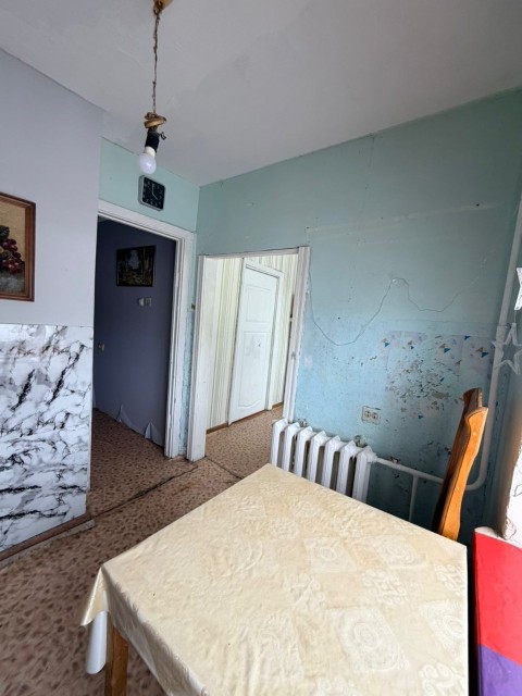 2 комн., 41 м², Блочный, Студгородок 10