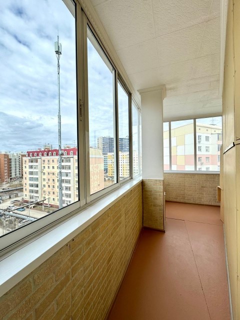 3 комн., Монолитно-каркасный, Сахацирк 11