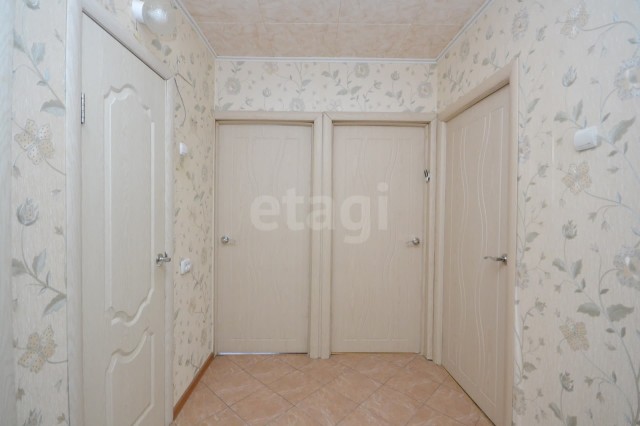 4 комн., 72 м², КПД, Авиапорт 12