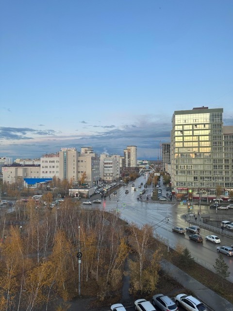 2 комн., 90 м², Монолитно-каркасный, Дом быта 17