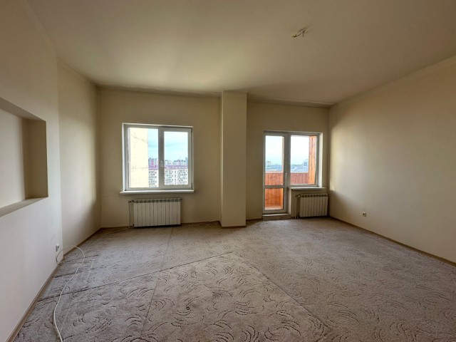 Больше 4 комн., Инд. планировка, Дом быта 11