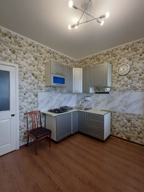 3 комн., 77 м², 112 серия, Сахацирк 11