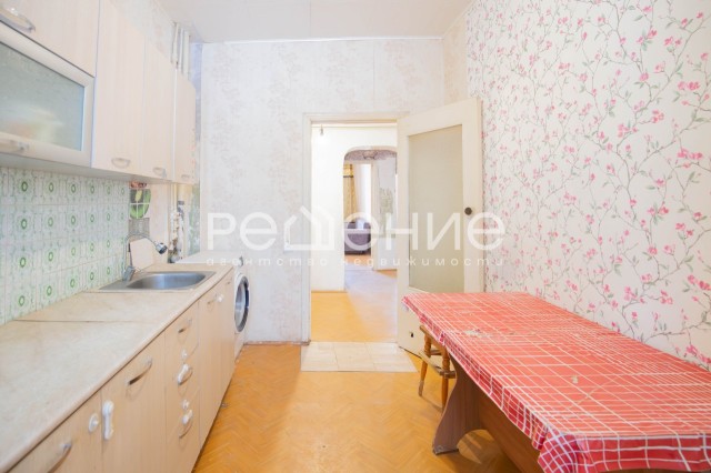 3 комн., 62 м², Блочный, Автодорожная 3