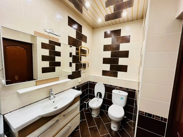 2 комн., 90 м², Монолитно-каркасный, Дом быта 19