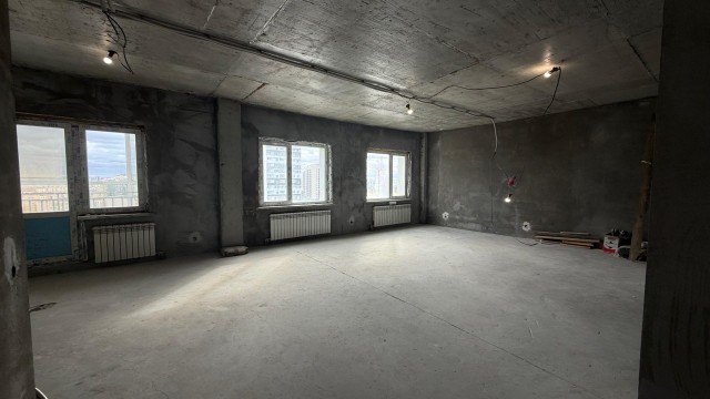 Больше 4 комн., 360 м², Монолитно-каркасный, Глазная больница 3