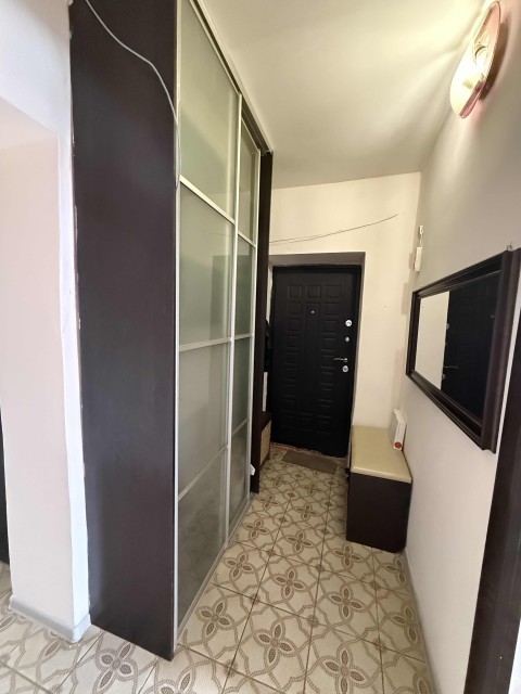 3 комн., 60 м², Блочный, 17 квартал 10