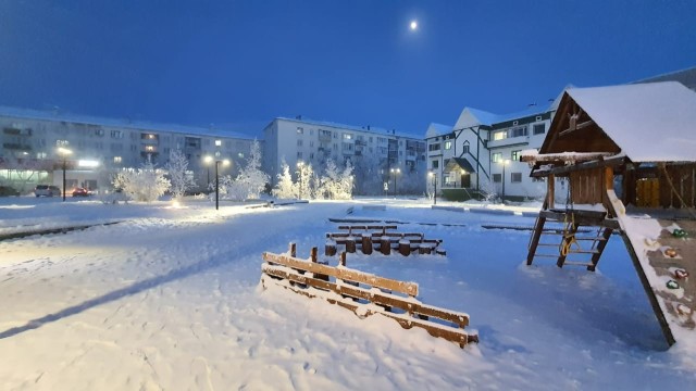 1 комн., 38 м², Блочный, Жатай 20