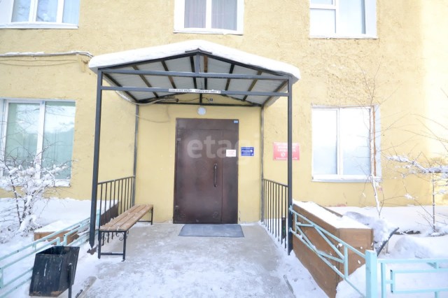 2 комн., 55 м², Хрущевка, Центр - район пл. Орджоникидзе 16