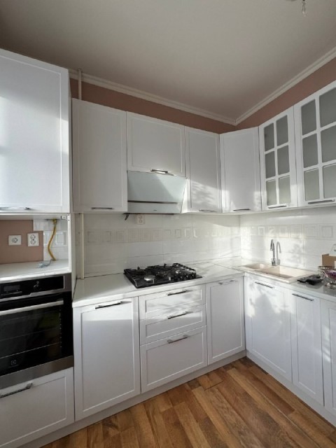 2 комн., 54 м², 112 серия, 202 мкрн.